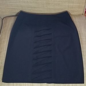 Larry Levine Stretch Black Midi Skirt